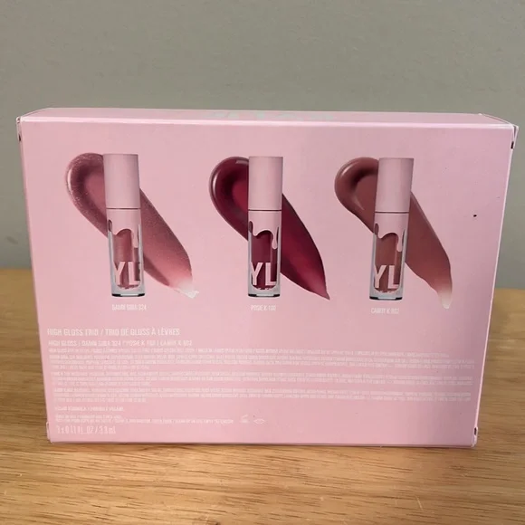 Kylie Cosmetics by Kylie Jenner Bundle